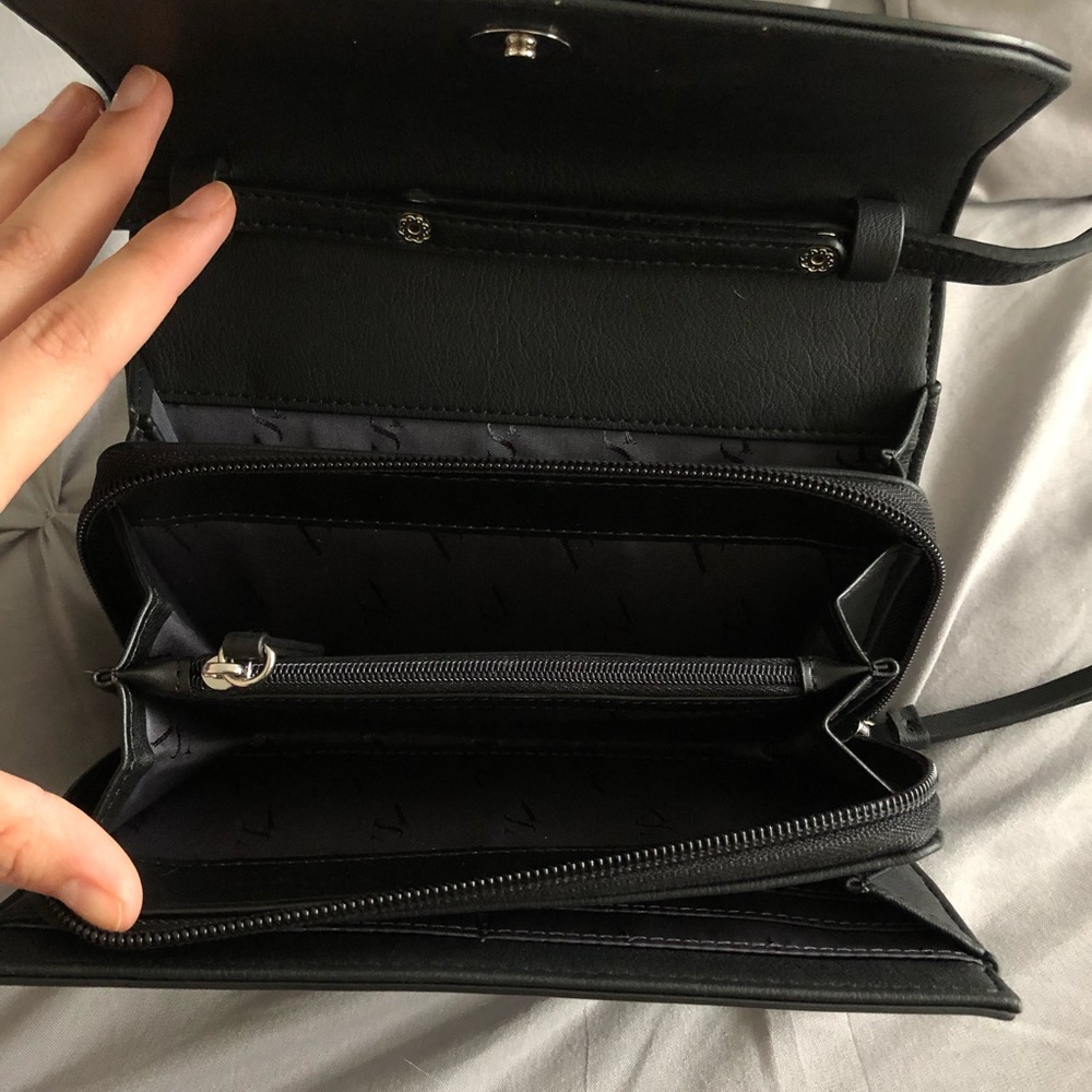 Small crossbody - Picture 3 of 3